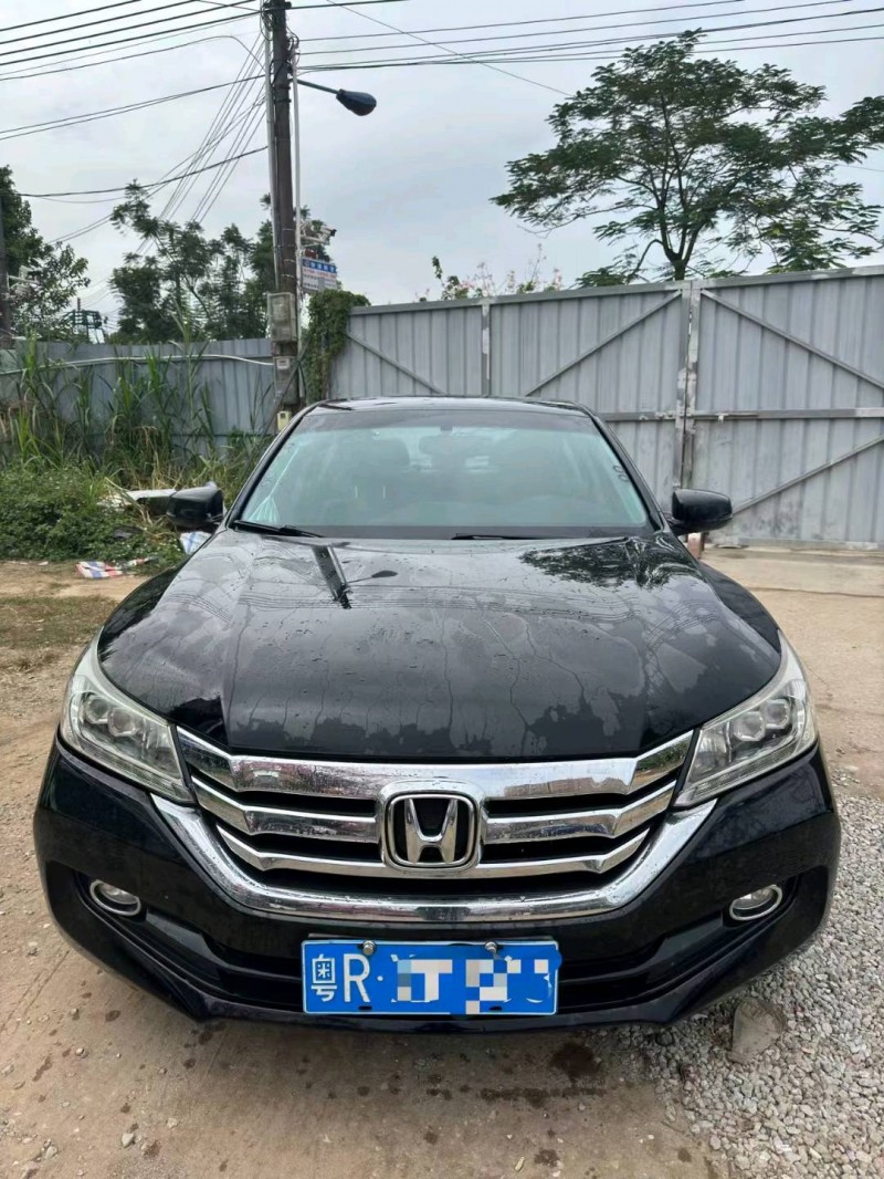 广州15年本田雅阁1