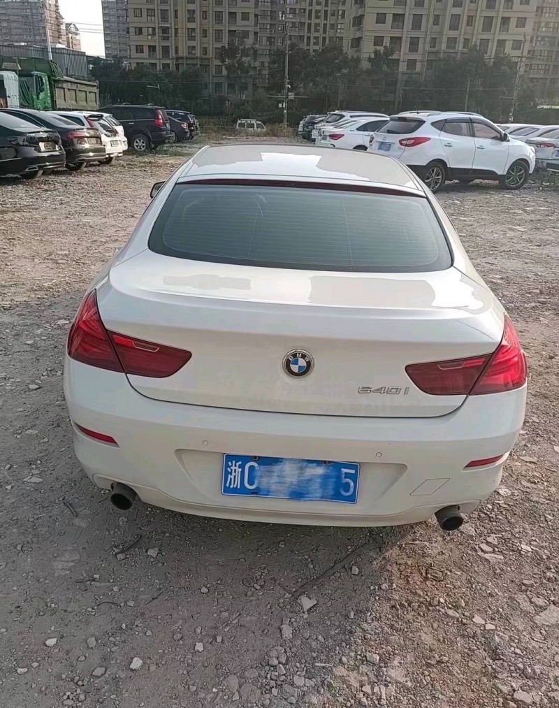 珠海13年宝马6系2