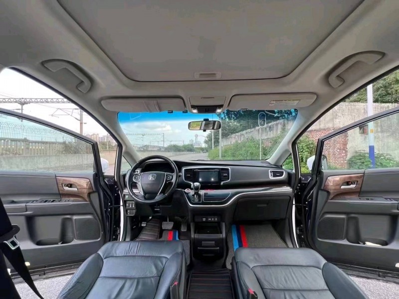 汕头18年本田奥德赛5