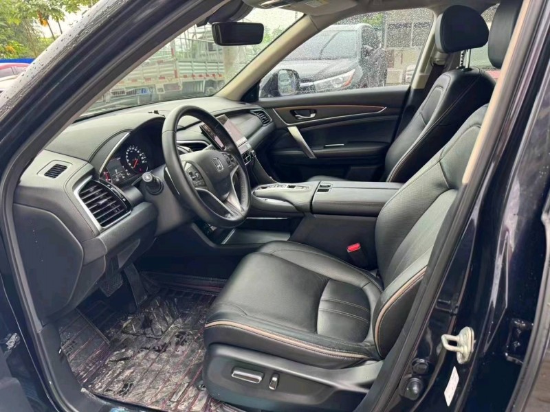 珠海21年本田冠道4