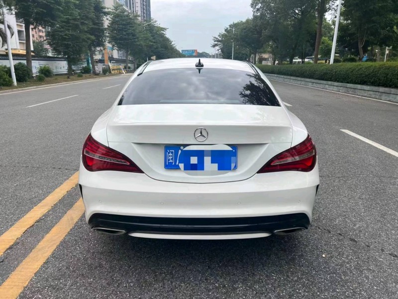 珠海17年奔驰GLA4