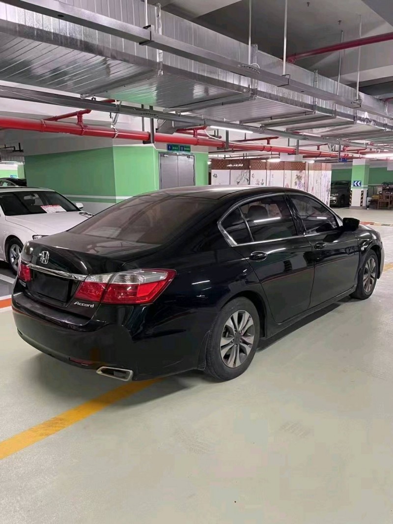 嘉兴15年本田雅阁7