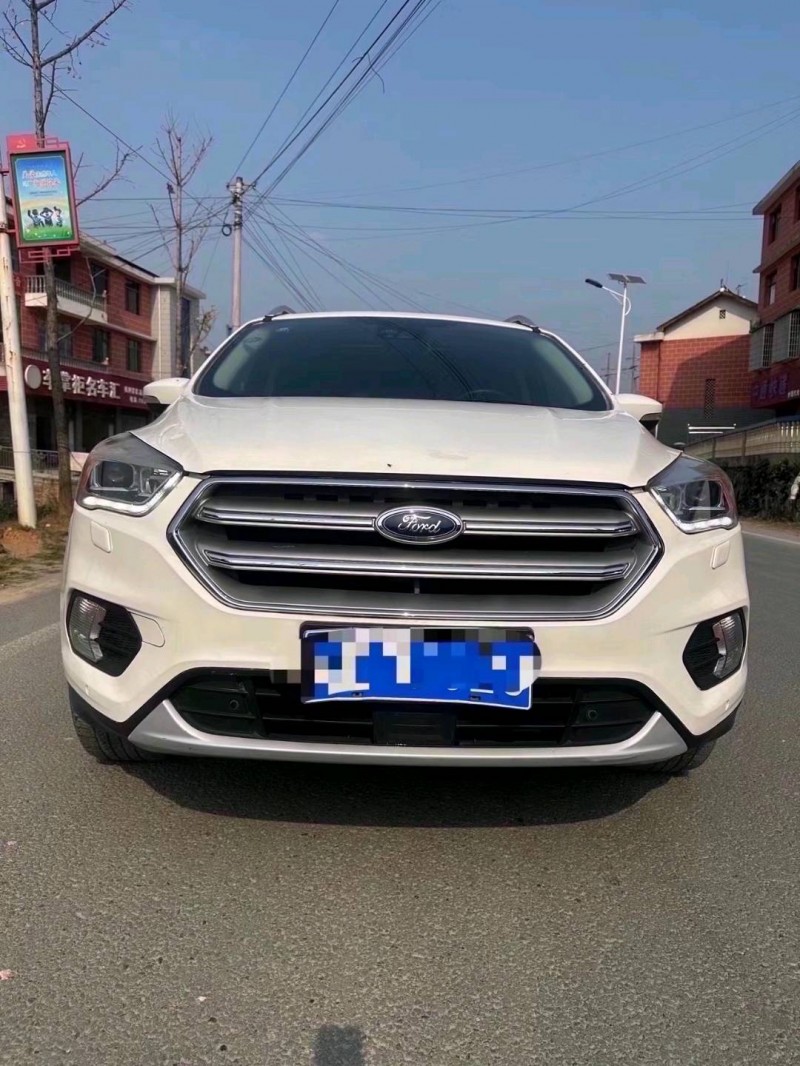 菏泽17年福特翼虎1