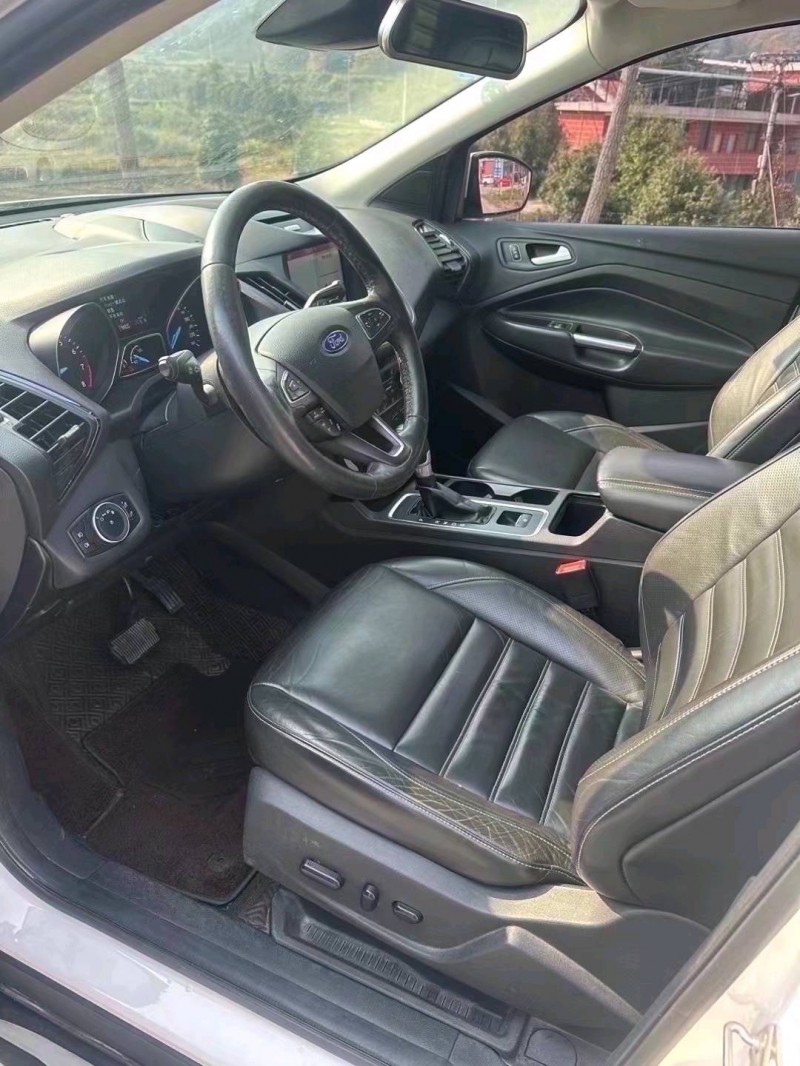 菏泽17年福特翼虎4