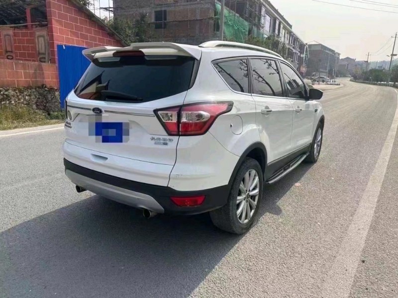 菏泽17年福特翼虎8