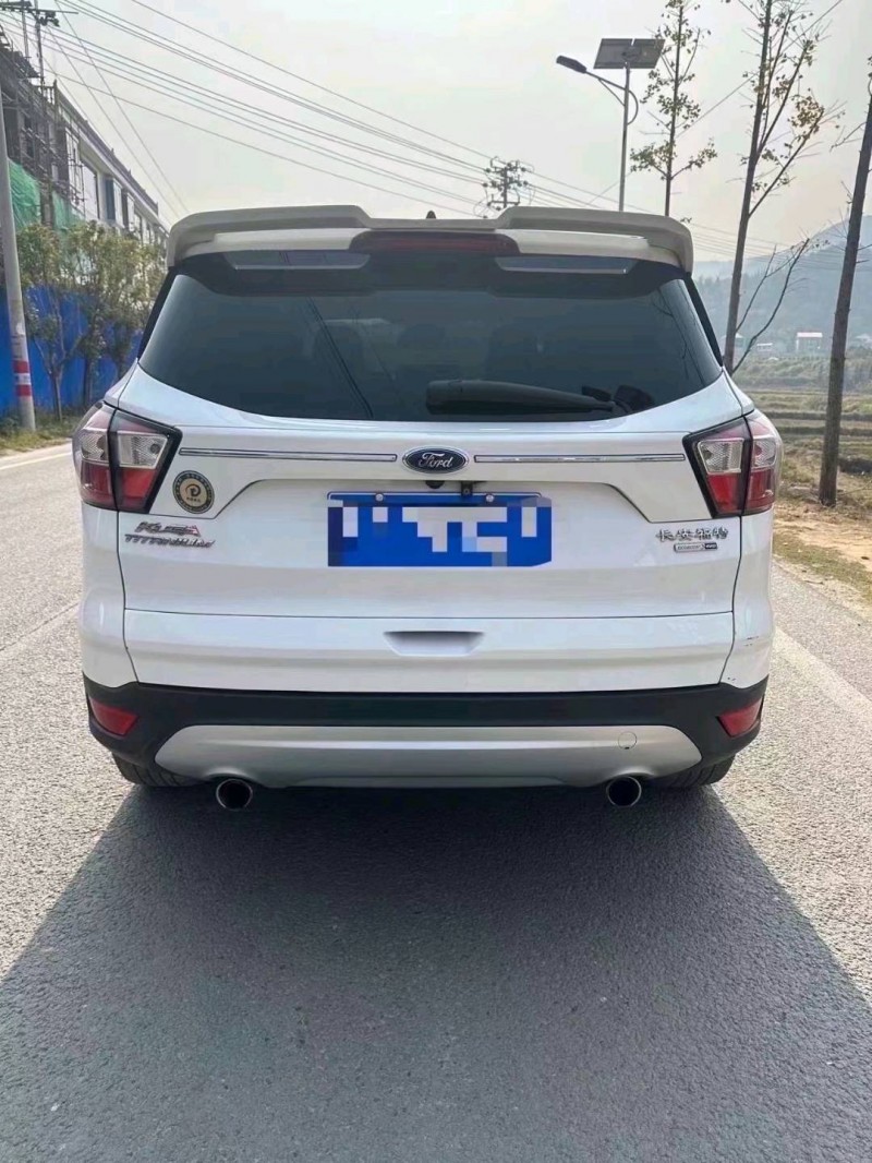 菏泽17年福特翼虎9