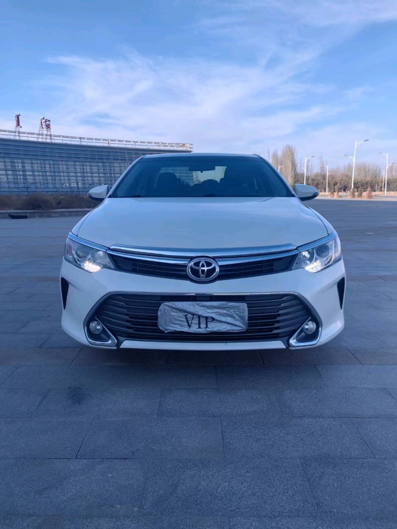 潍坊16年丰田凯美瑞1