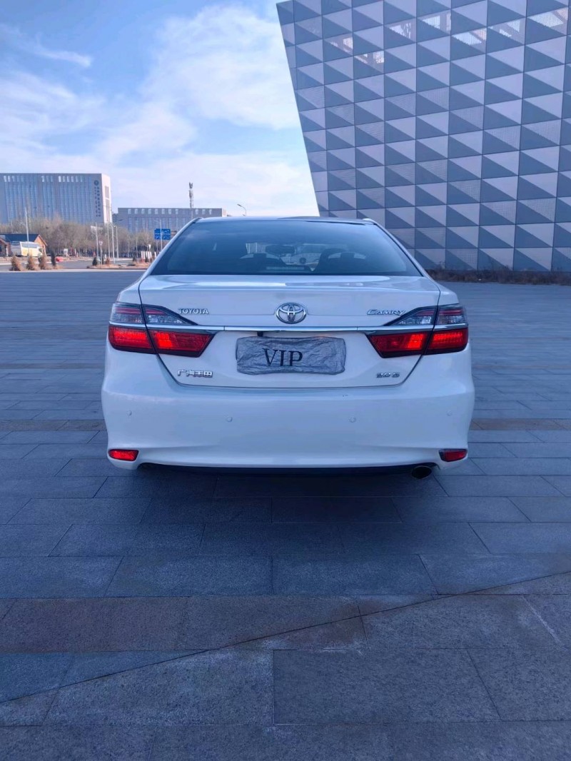 潍坊16年丰田凯美瑞3