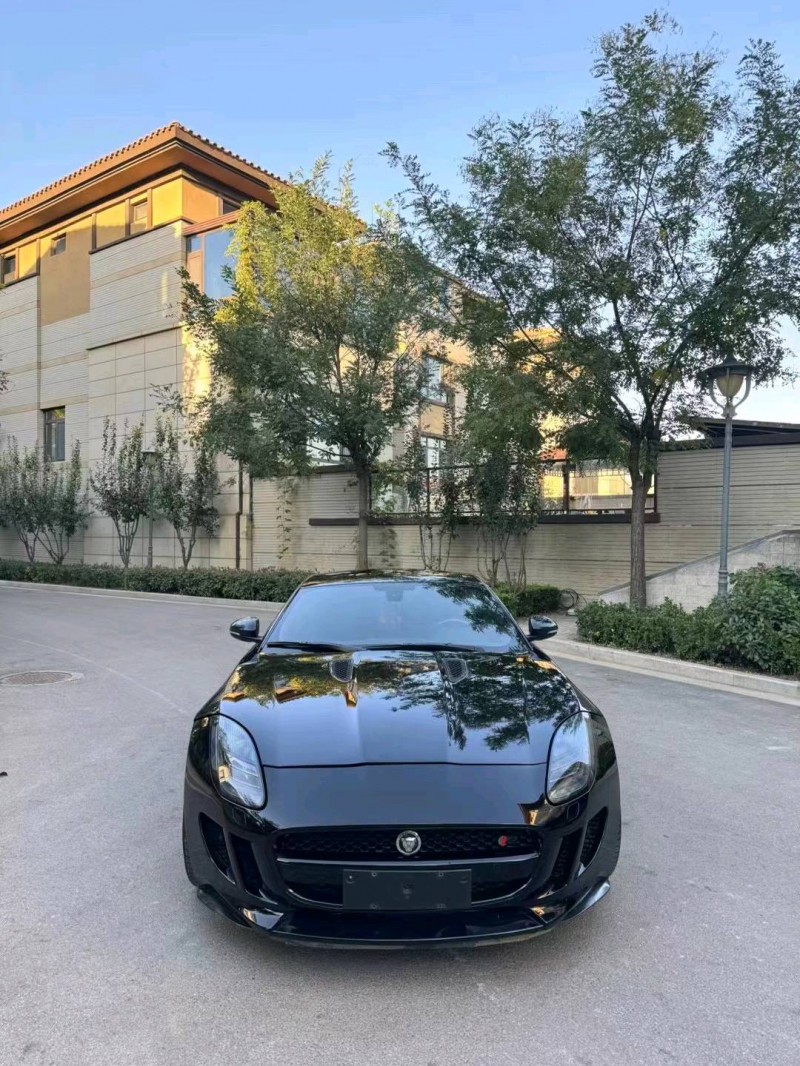 青岛14年捷豹F-Type1