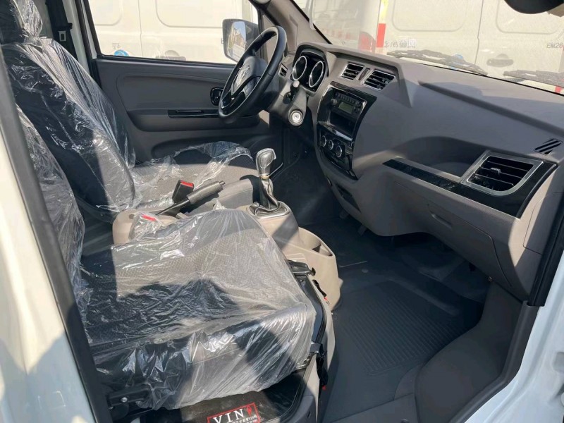 武汉23年东风御风3