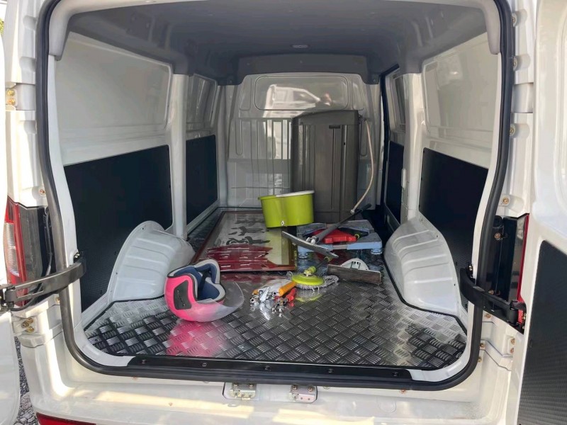 武汉23年东风御风4