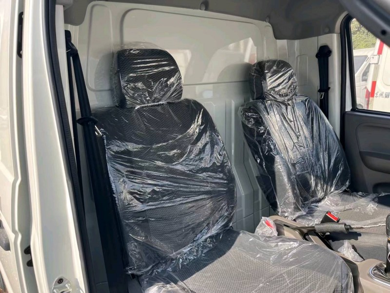 武汉23年东风御风6