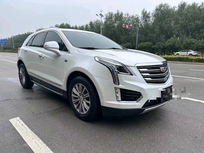 枣庄17年凯迪拉克XT52