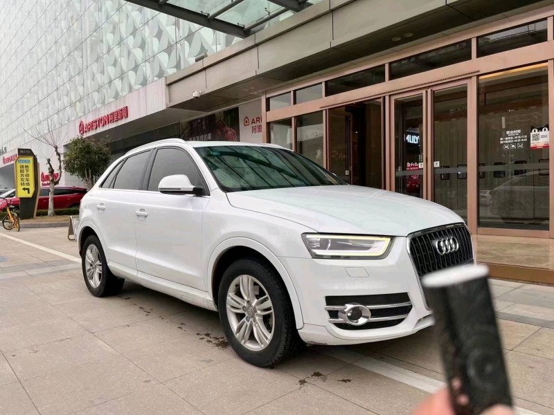 武汉15年奥迪Q33