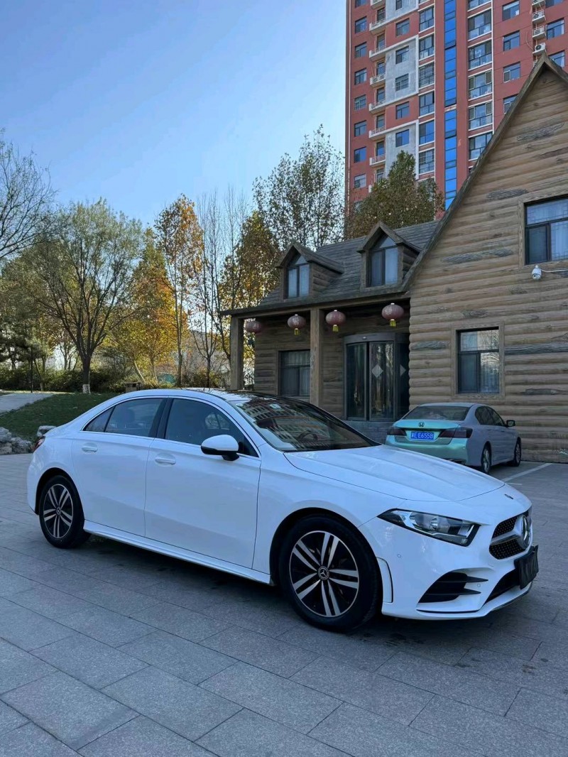 邢台20年奔驰A3
