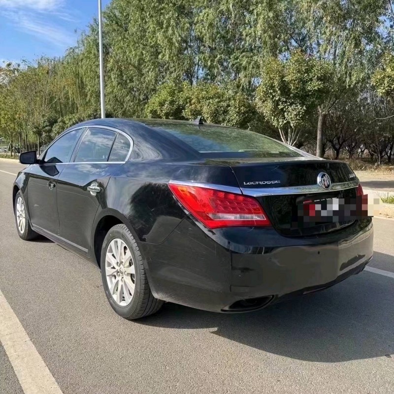 枣庄16年别克君越8