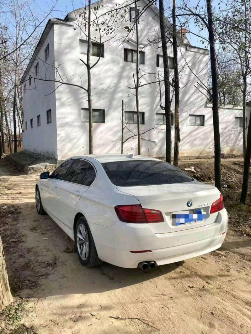 东营13年宝马5系4