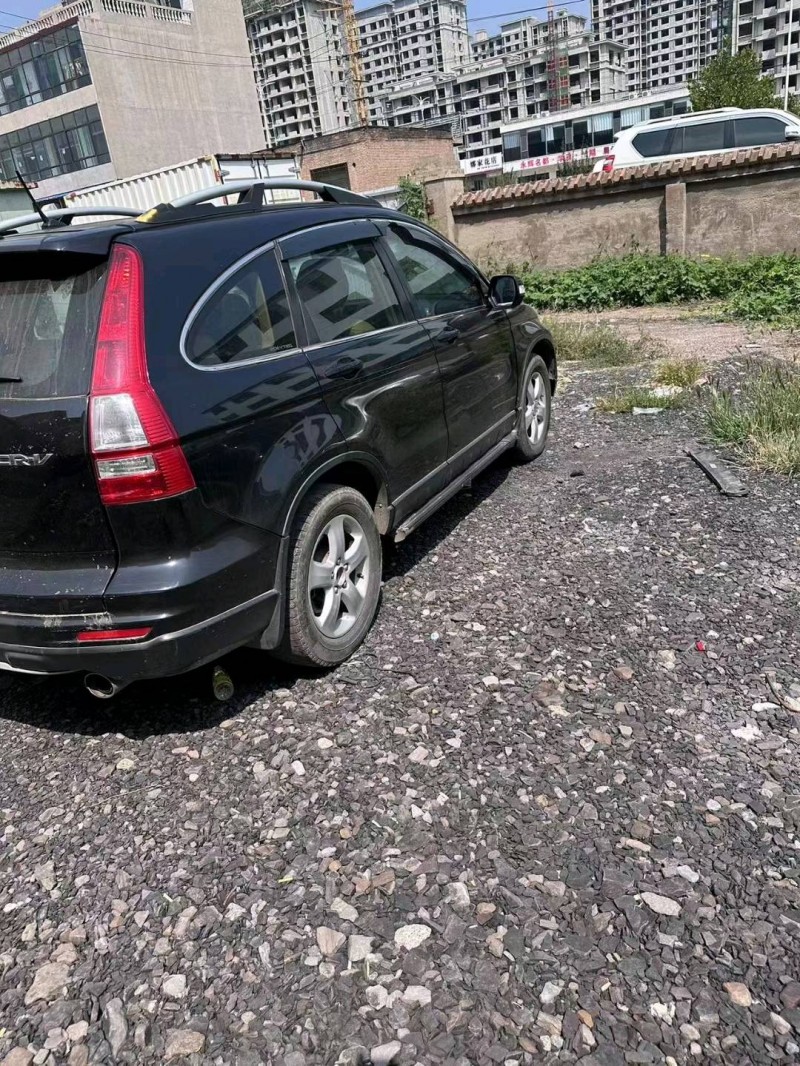 太原12年本田CRV4