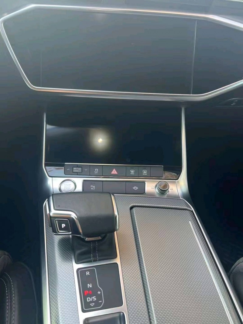 济南19年奥迪A6L3