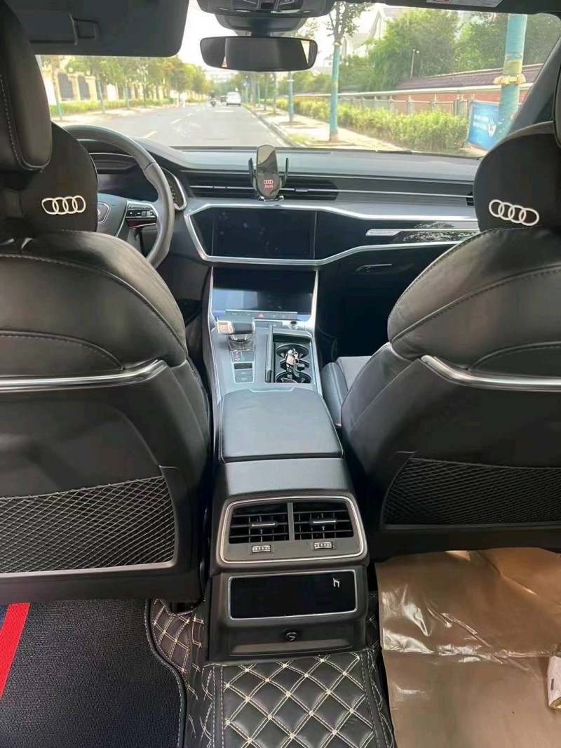 济南21年奥迪A6L4