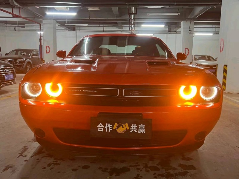 哈爾濱20年道奇挑戰者1