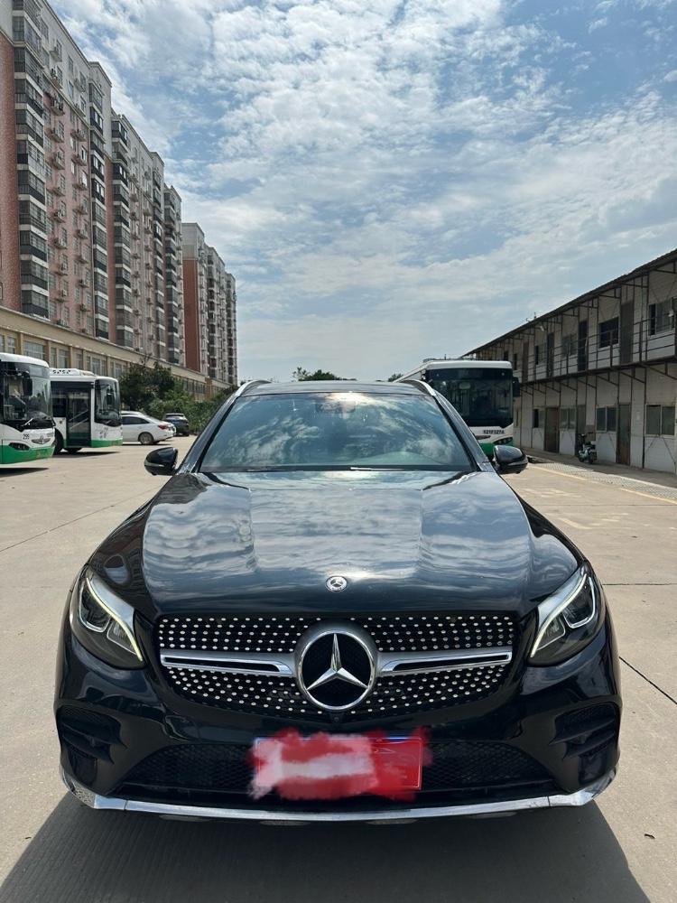 武汉19年奔驰GLC1