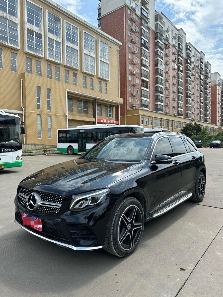 武汉19年奔驰GLC3