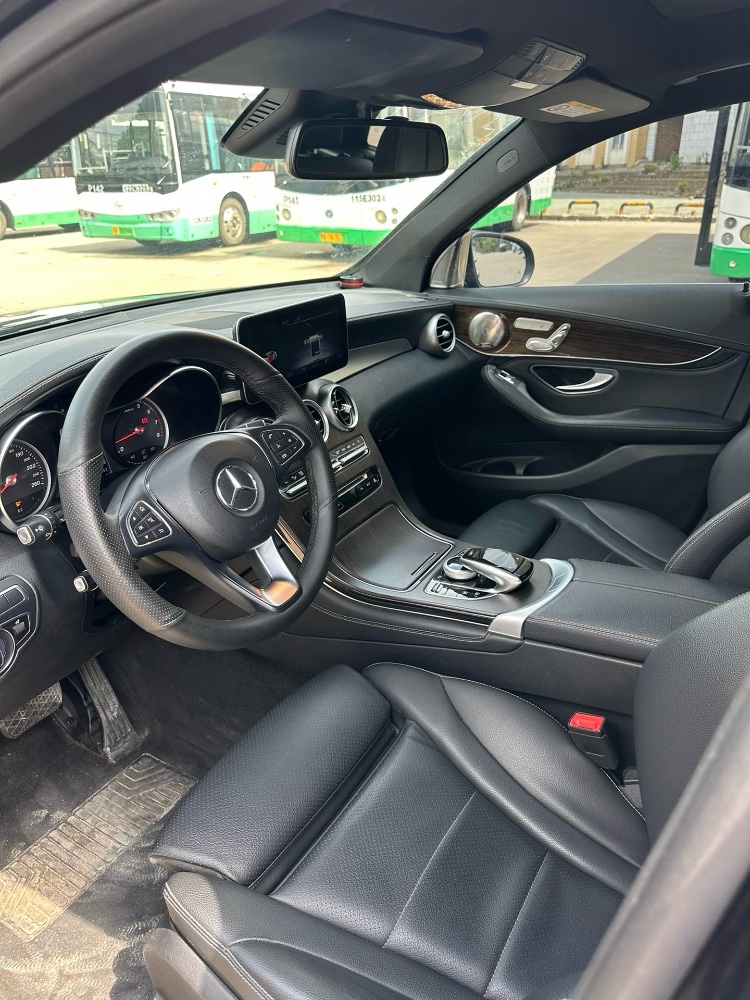 武汉19年奔驰GLC4