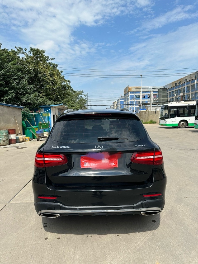 武汉19年奔驰GLC7