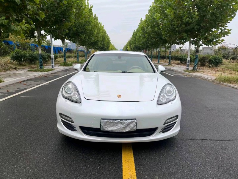 徐州13年保时捷帕拉梅拉1