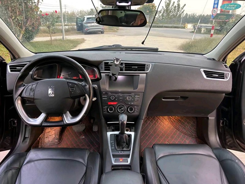 徐州16年长安汽车Ds5