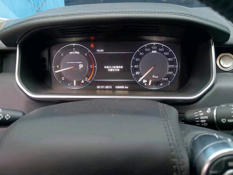 东营17年路虎揽胜行政5