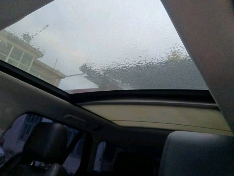 东营17年路虎揽胜行政8