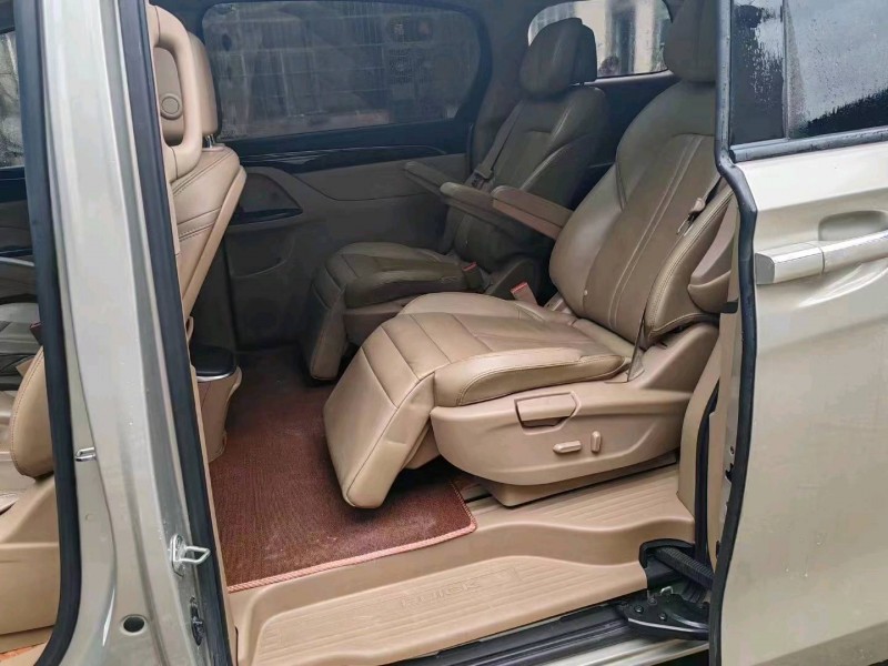 枣庄18年别克GL84