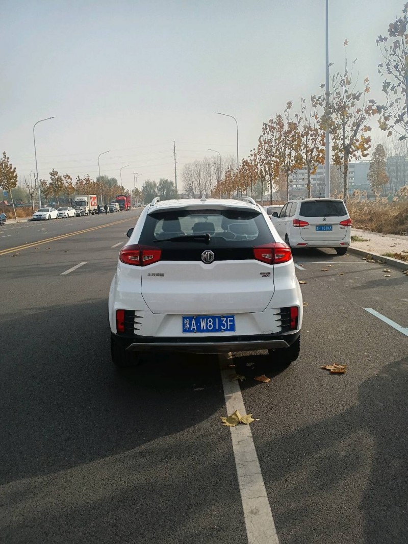 济宁17年名爵锐腾5