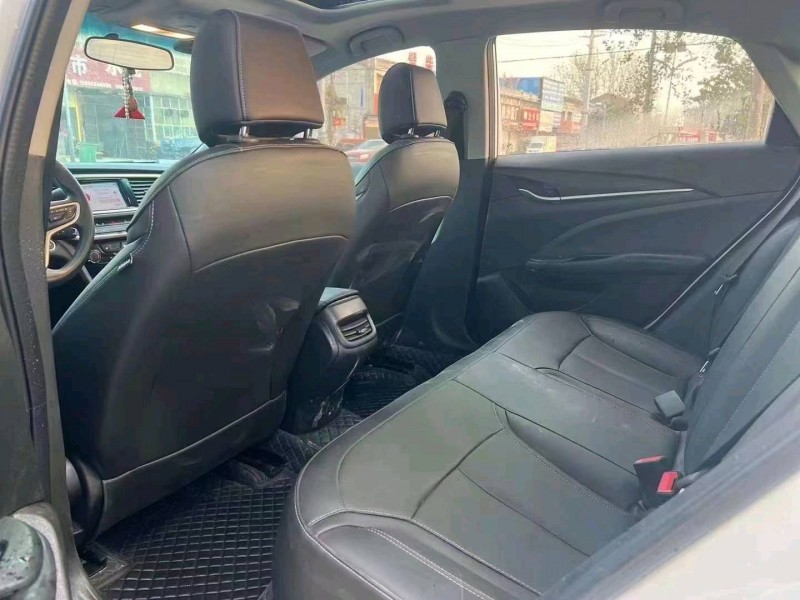 马鞍山21年别克英朗6