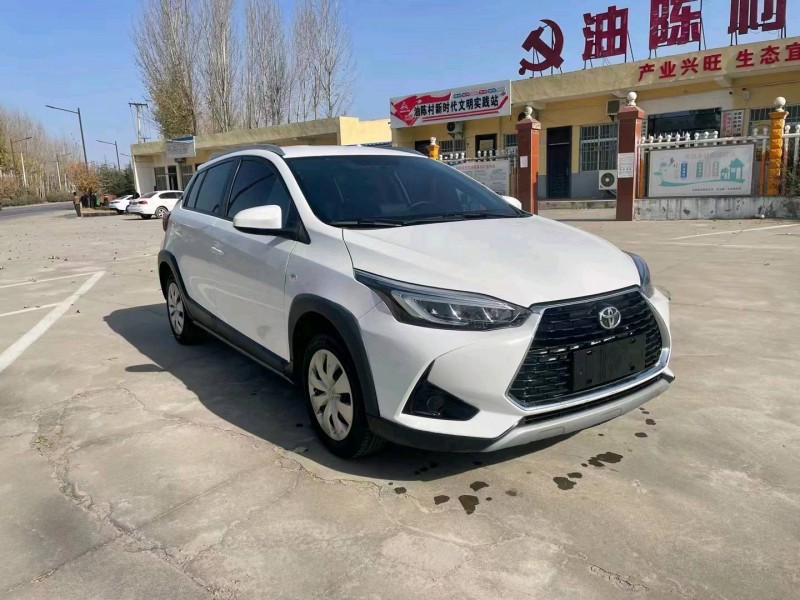 咸陽20年豐田YARiS L 致炫2