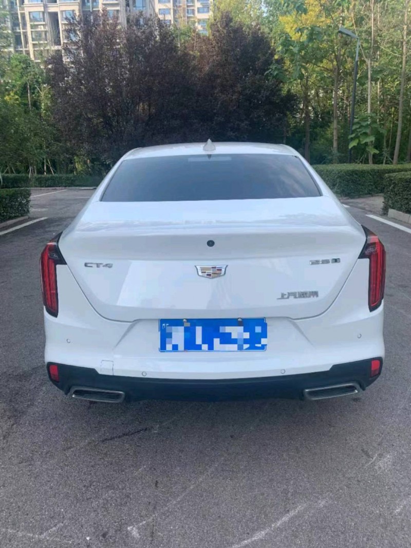 济宁21年凯迪拉克CT43