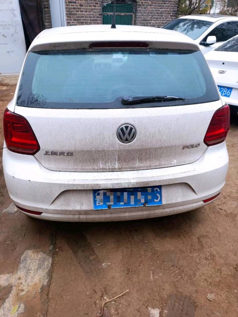 济宁16年大众polo3