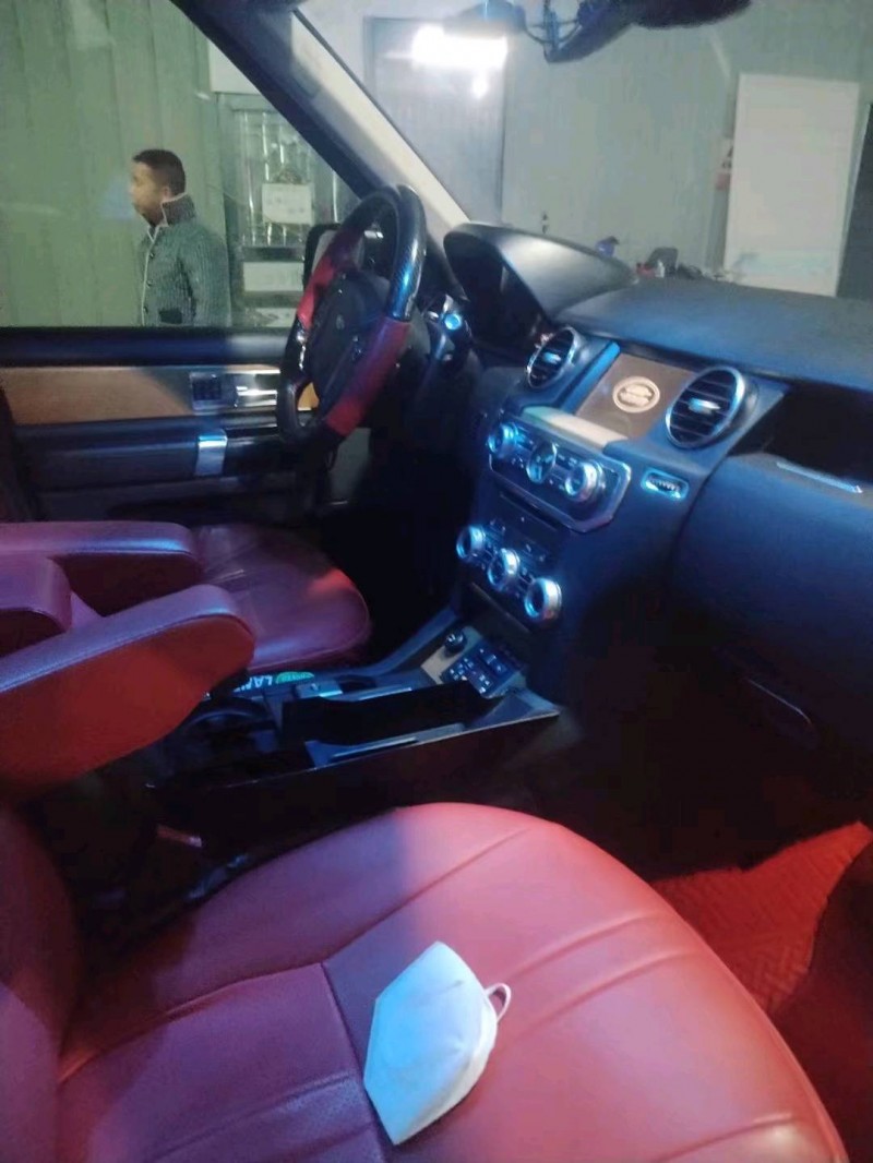 衡阳13年路虎发现4