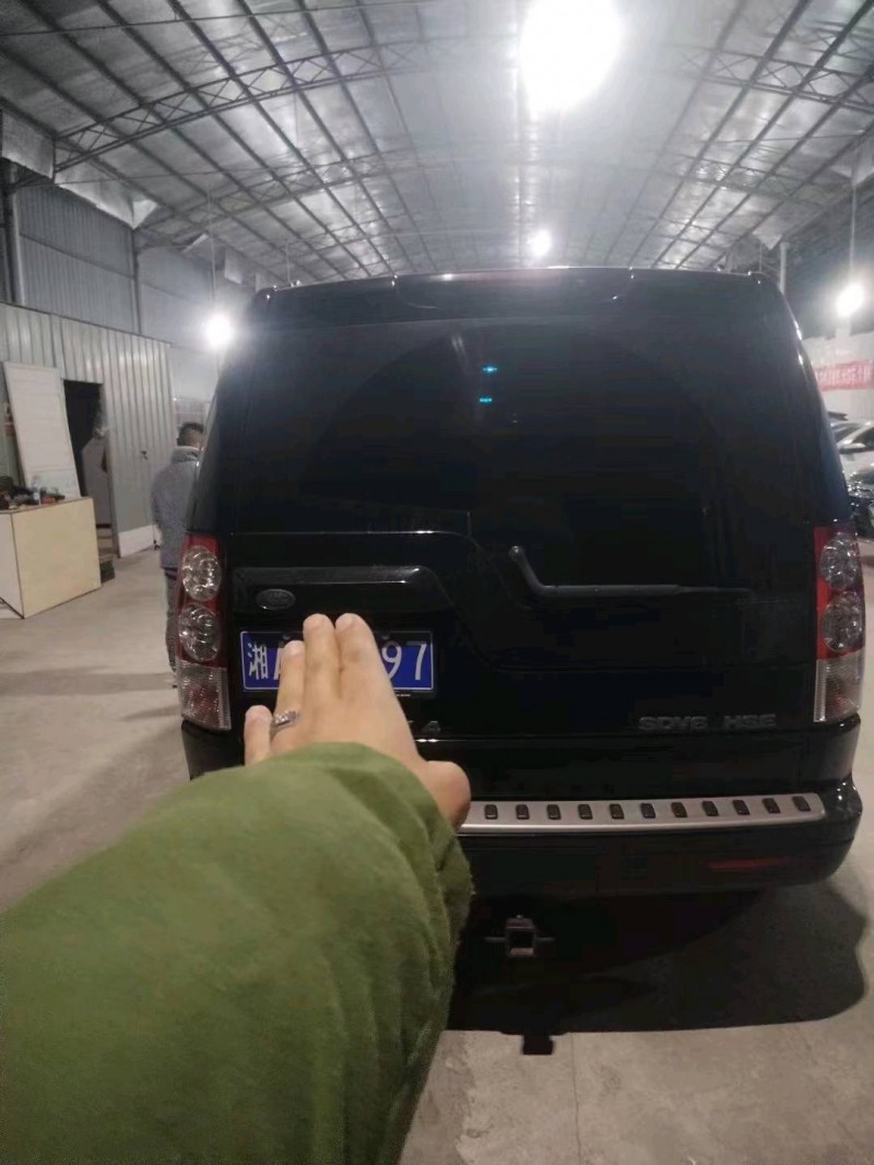 衡阳13年路虎发现5