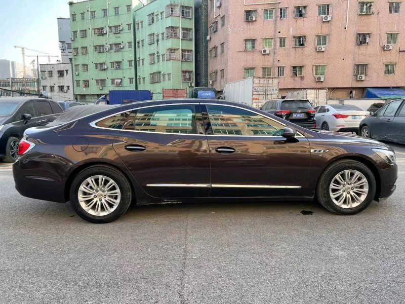 广州17年别克君越4