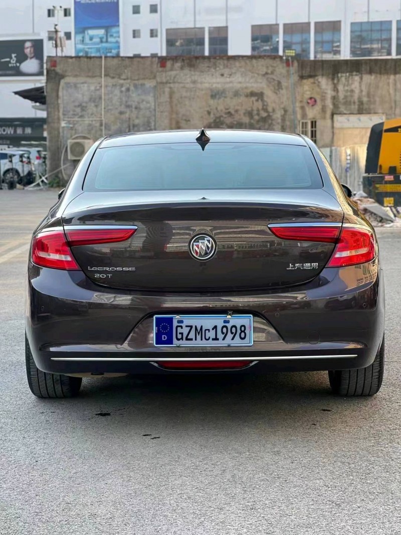 广州17年别克君越9