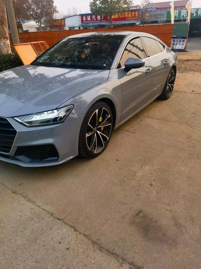 济南19年奥迪A8L6