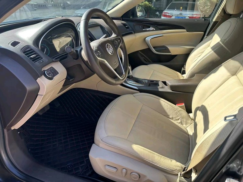 武汉14年别克君威7