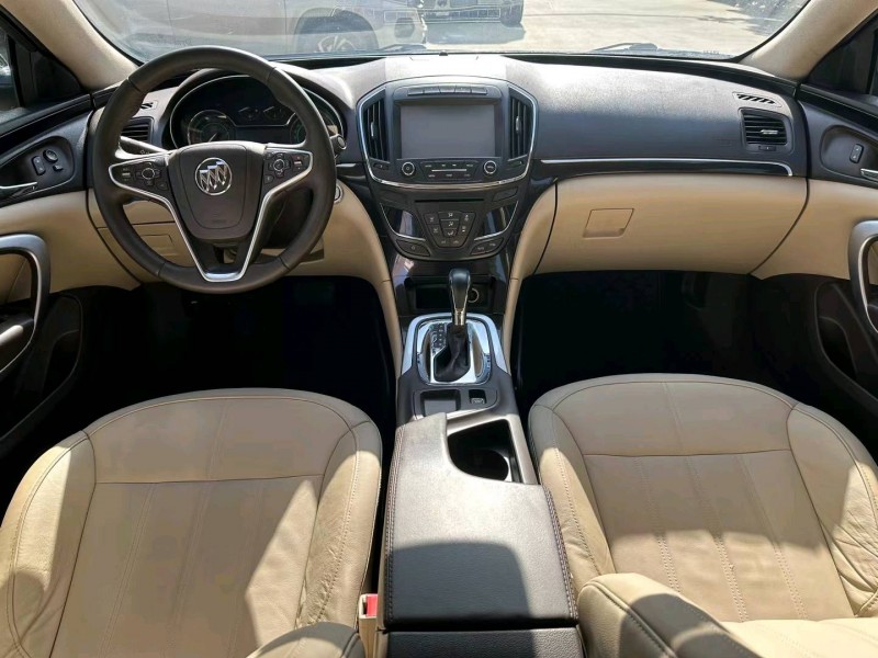 武汉14年别克君威9