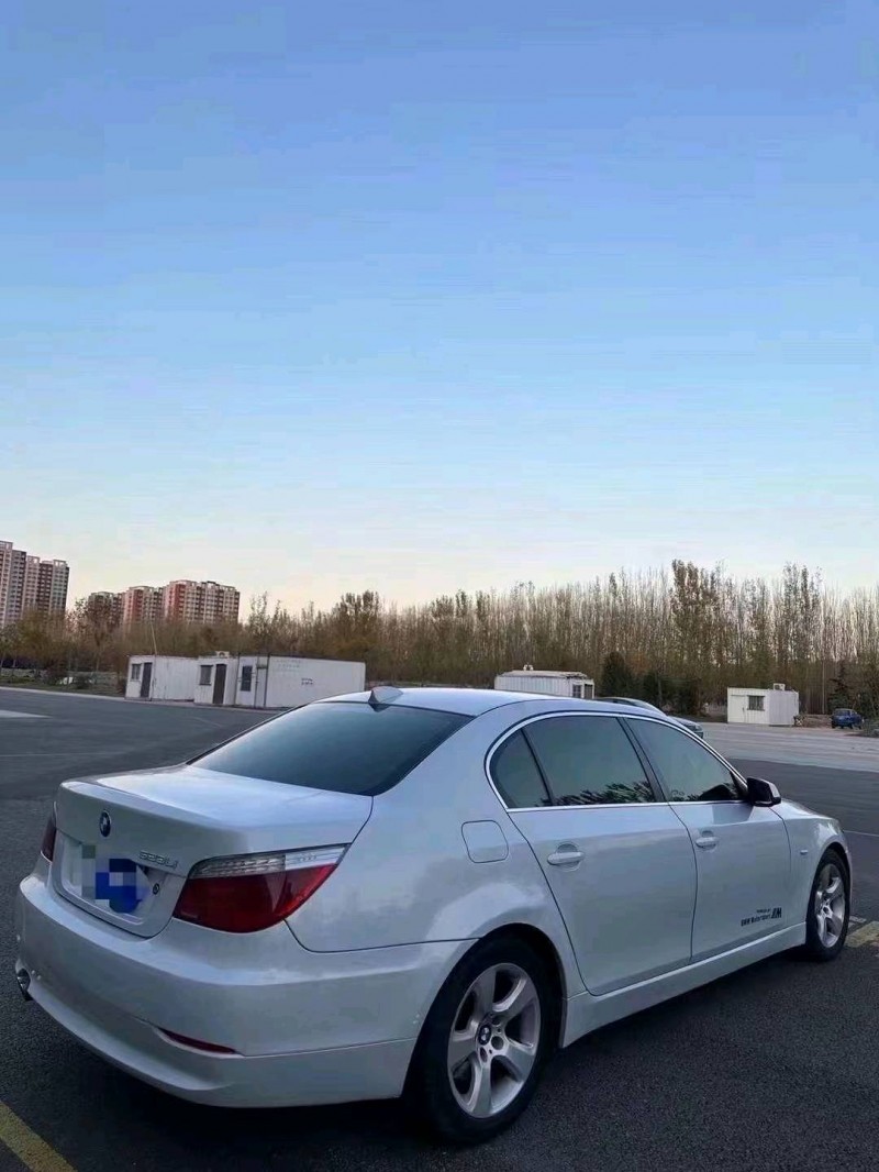 枣庄09年宝马5系4