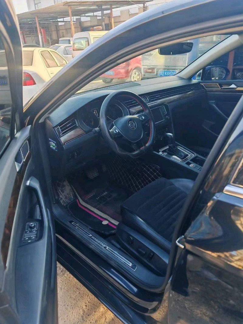 邯郸17年大众迈腾8