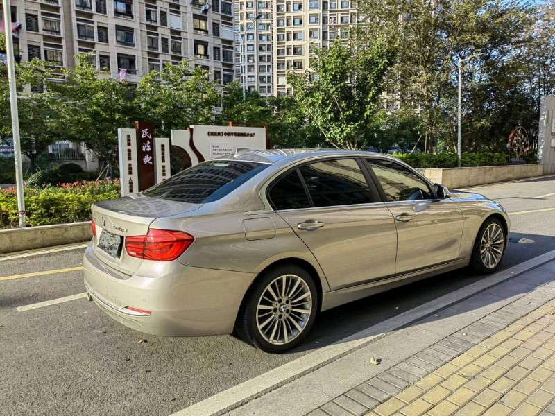 徐州19年宝马3系7