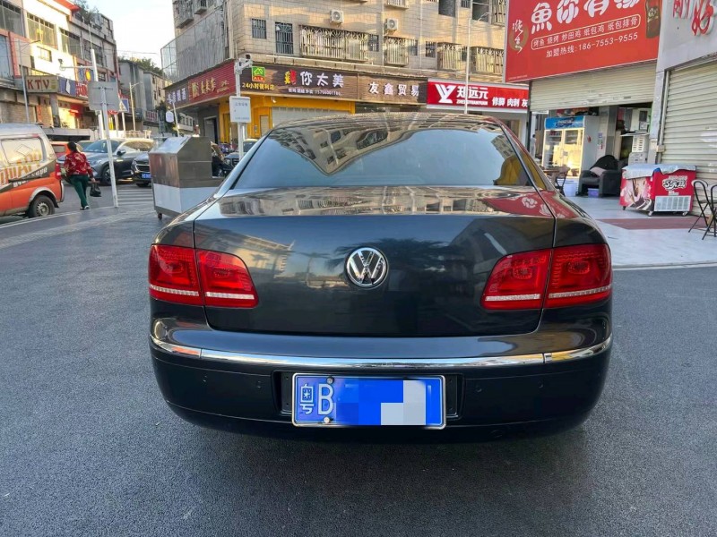 汕头11年大众辉腾7